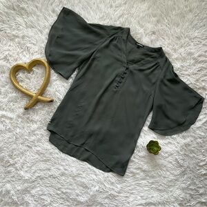 Express Green Relaxed Blouse Short Sleeve